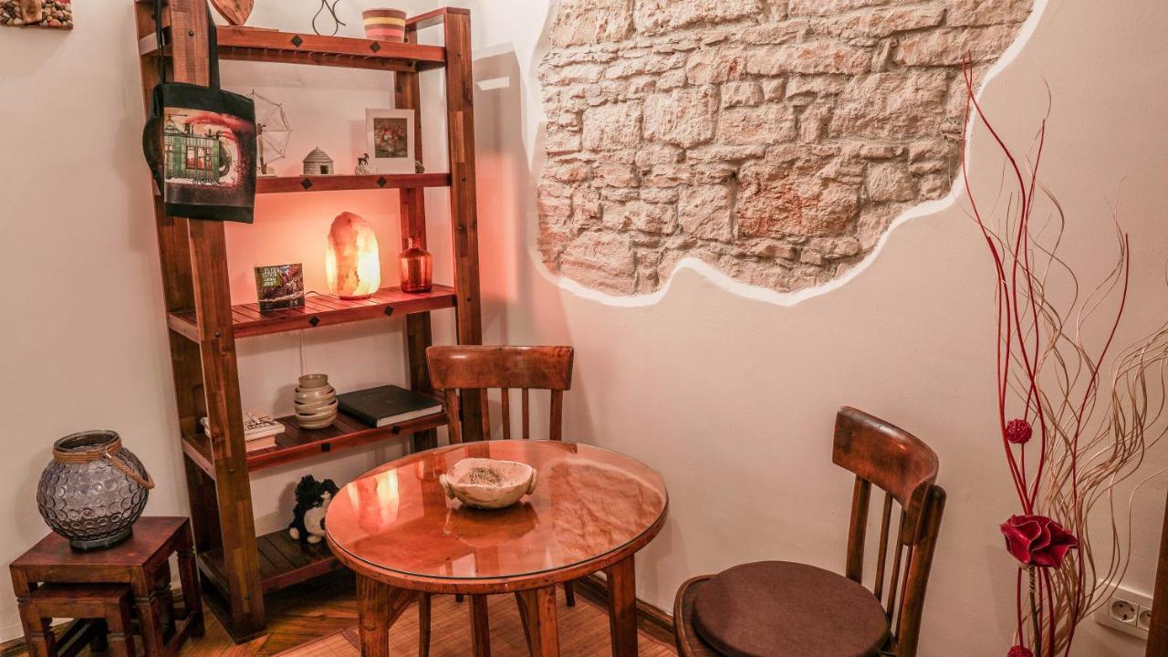 Appartement Côté ensoleillé à Pula Extérieur photo